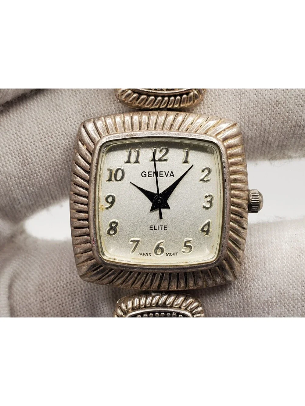 Geneva Elite Watch Women 26mm Square Silver Tone Square New Battery